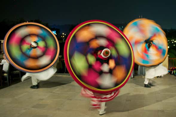 Spectacle de derviches tourneurs avec dîner